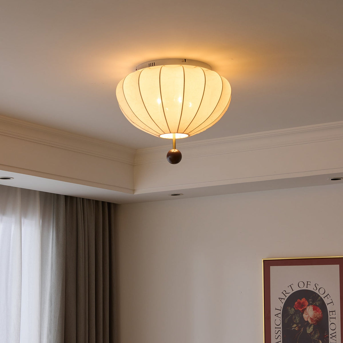 Rinelora plafondlamp van walnoothout en beige stof