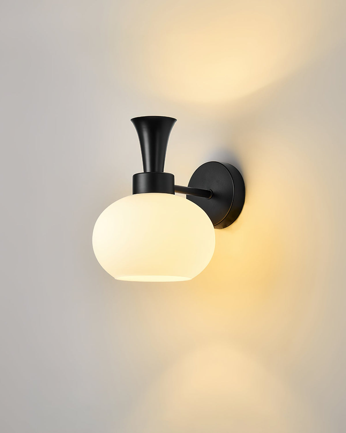 Miruise wandlamp