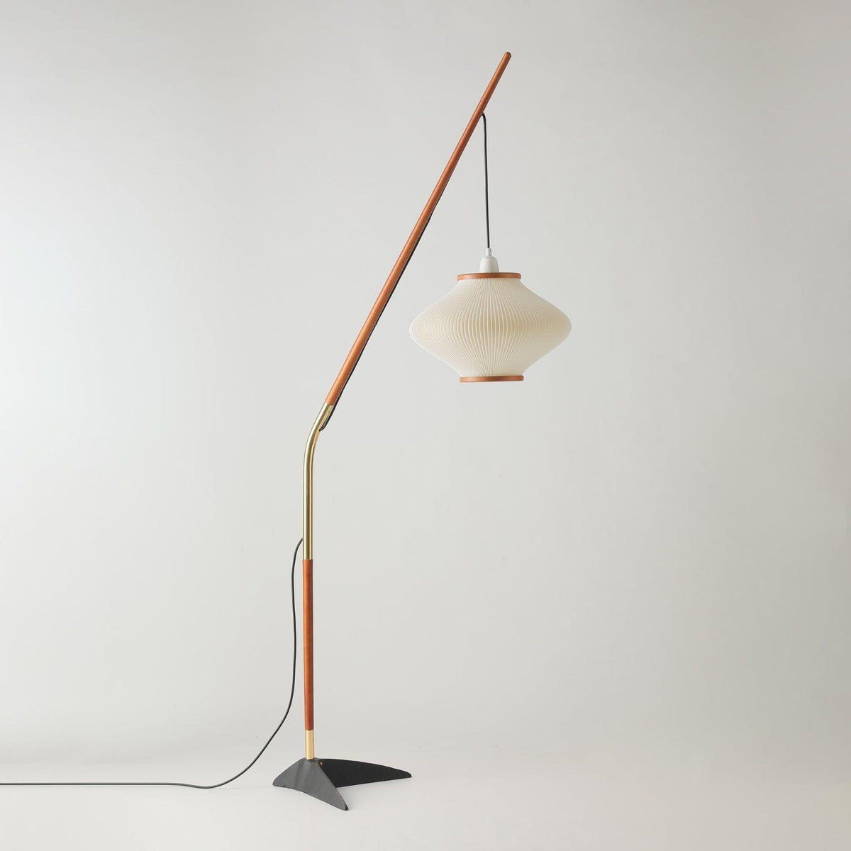 Ervenil Mid Century vloerlamp van glas van en Esenhout
