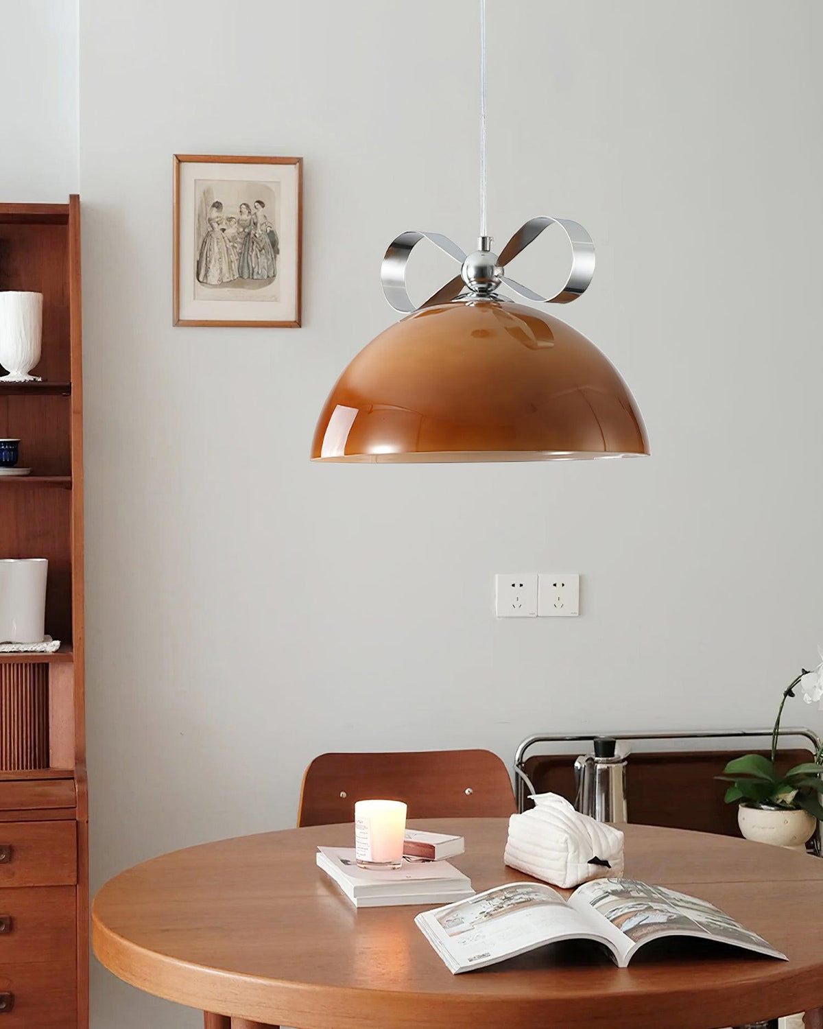 Celirina hanglamp glazen koepel amber voor eetkamer