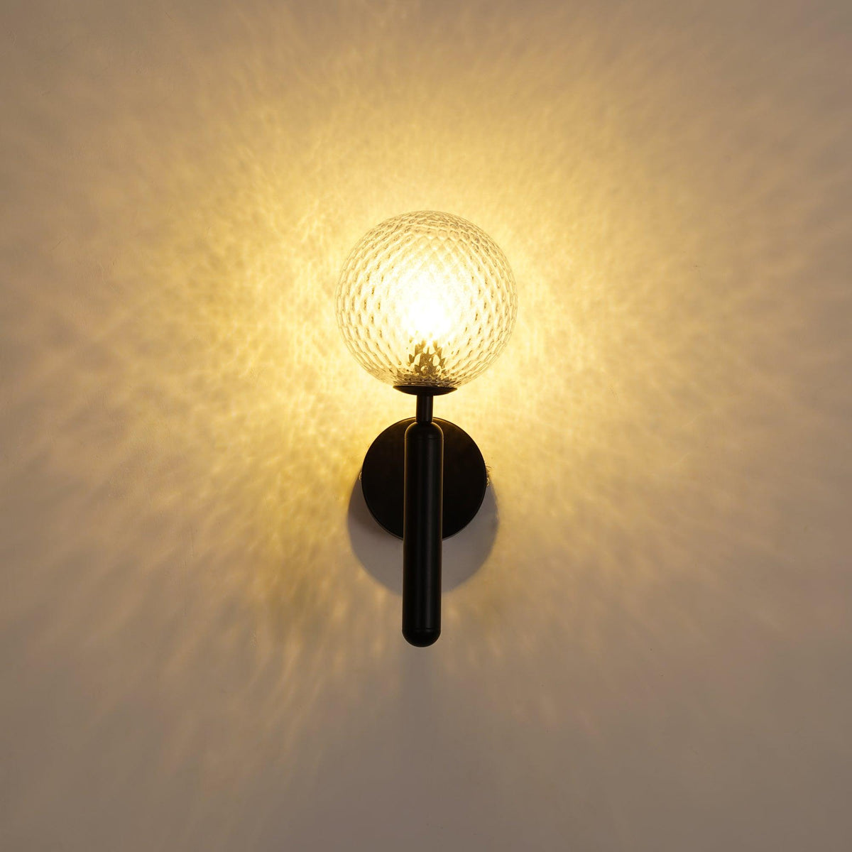 Ilirila Moderne minimalistische wandlamp van messing met glas