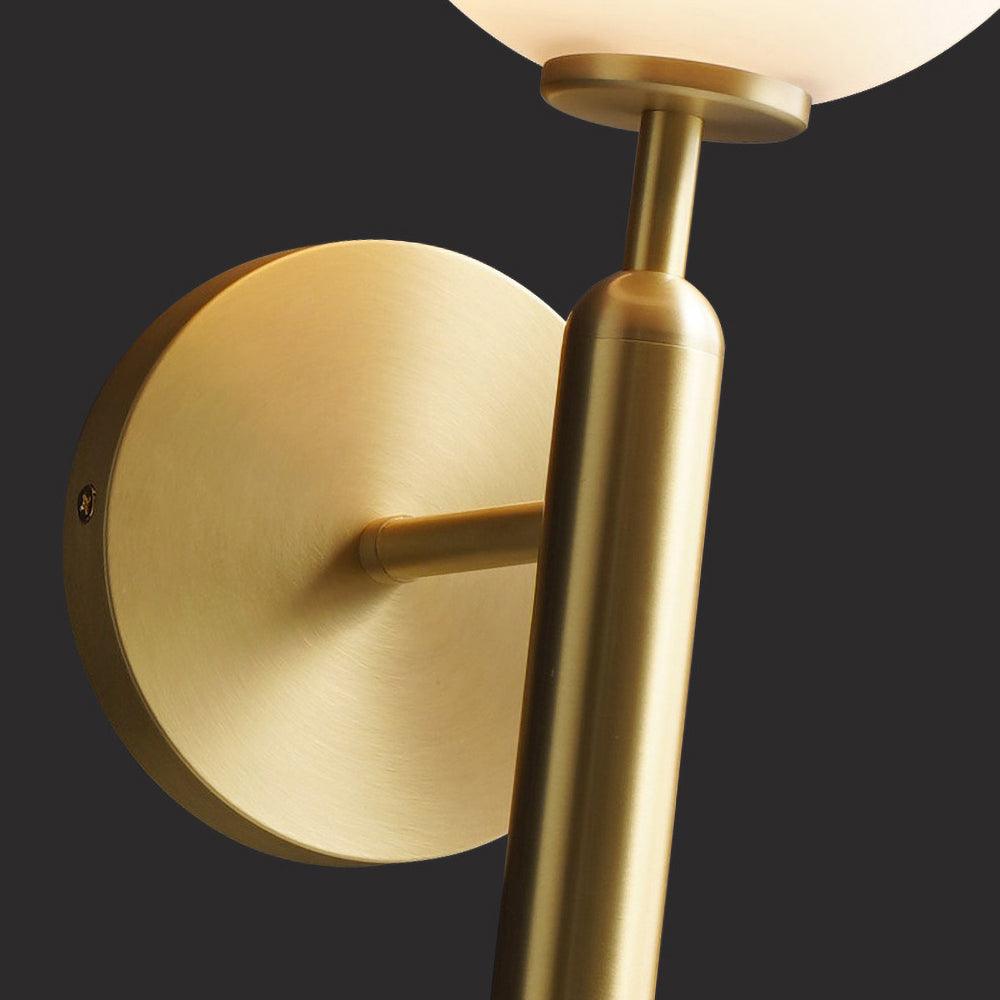 Ilirila Moderne minimalistische wandlamp van messing met glas
