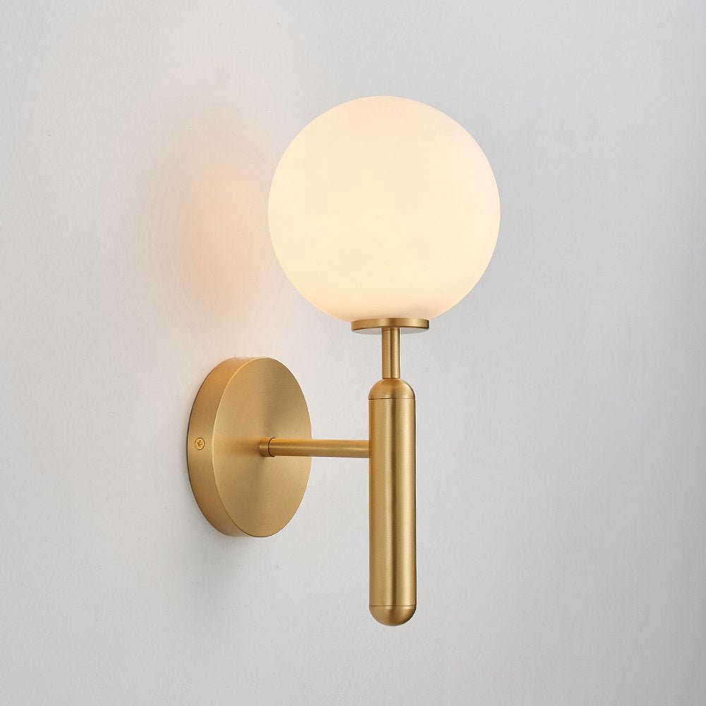 Ilirila Moderne minimalistische wandlamp van messing met glas
