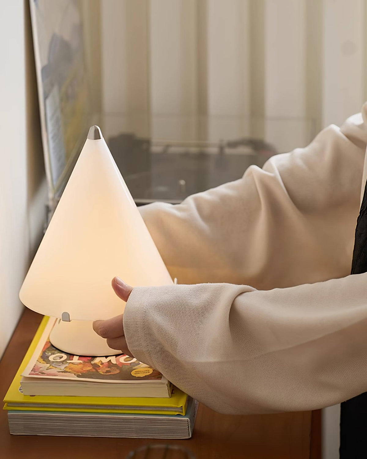 Lrtvin minimalistische tafellamp van glas