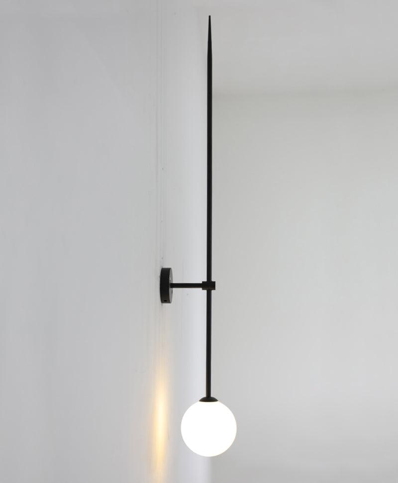 Veluelle Moderne minimalistische wandlamp met mobiele glaskogel