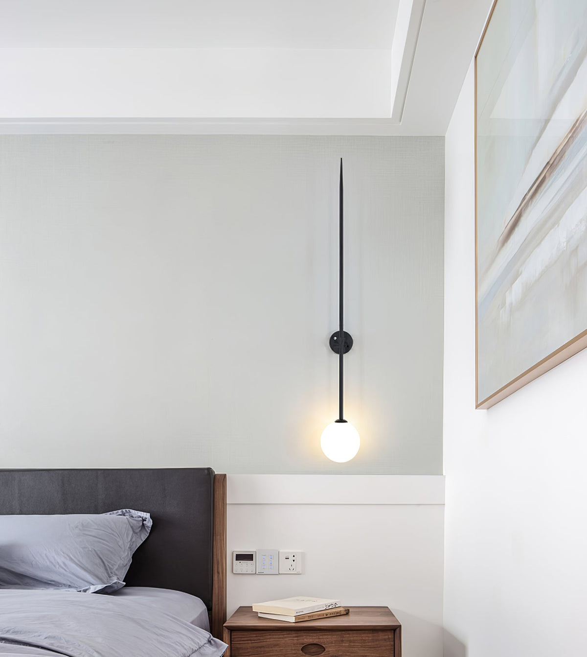 Veluelle Moderne minimalistische wandlamp met mobiele glaskogel