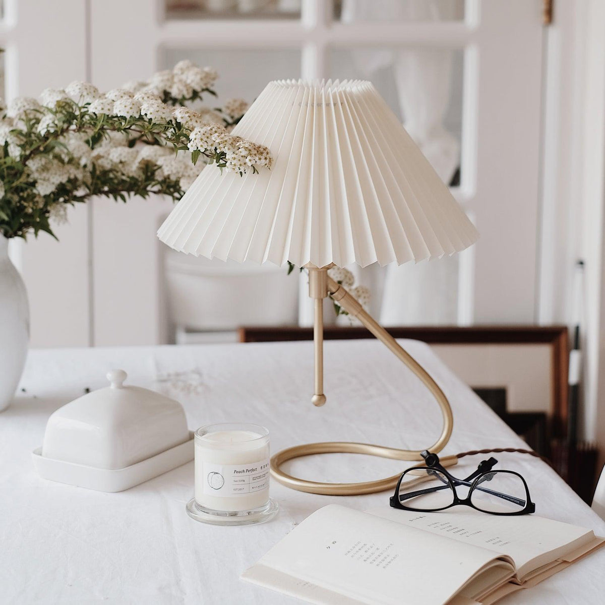 Linuia tafellamp met helder textiel