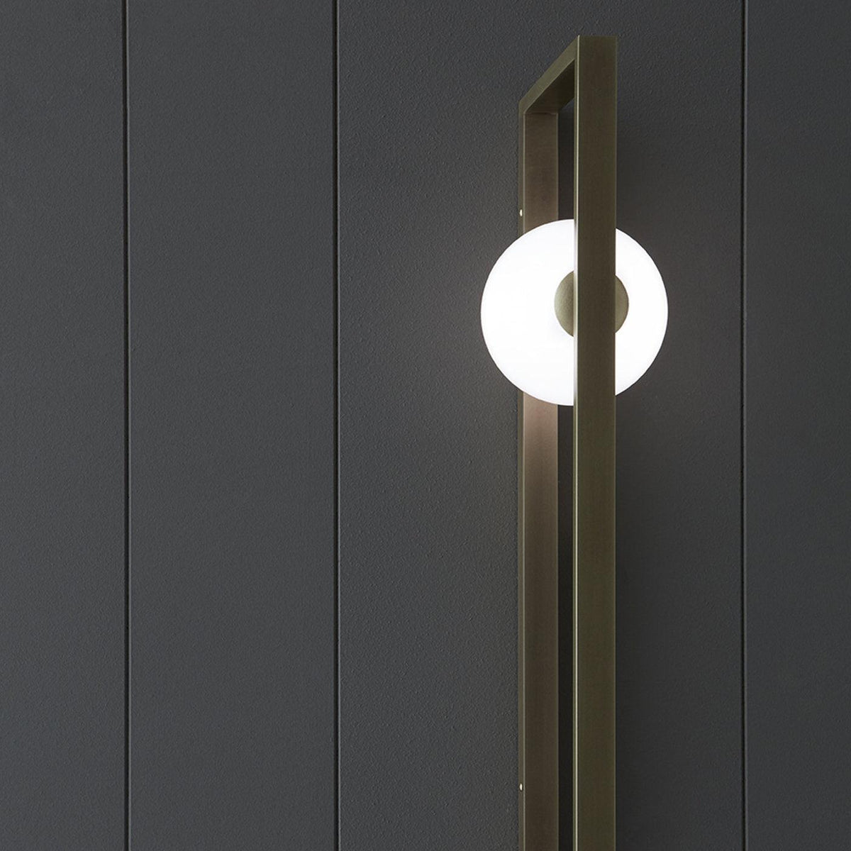 Etalarae moderne wandlamp van glas met minimalistisch design