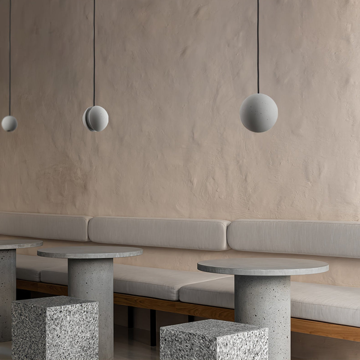 Umi hanglamp van beton met bolvormige maan Minimalistisch