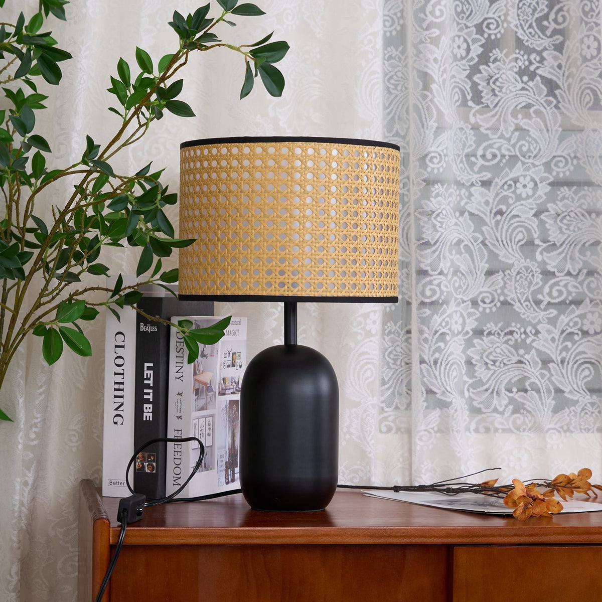 Ravarielle moderne tafellamp van bamboe