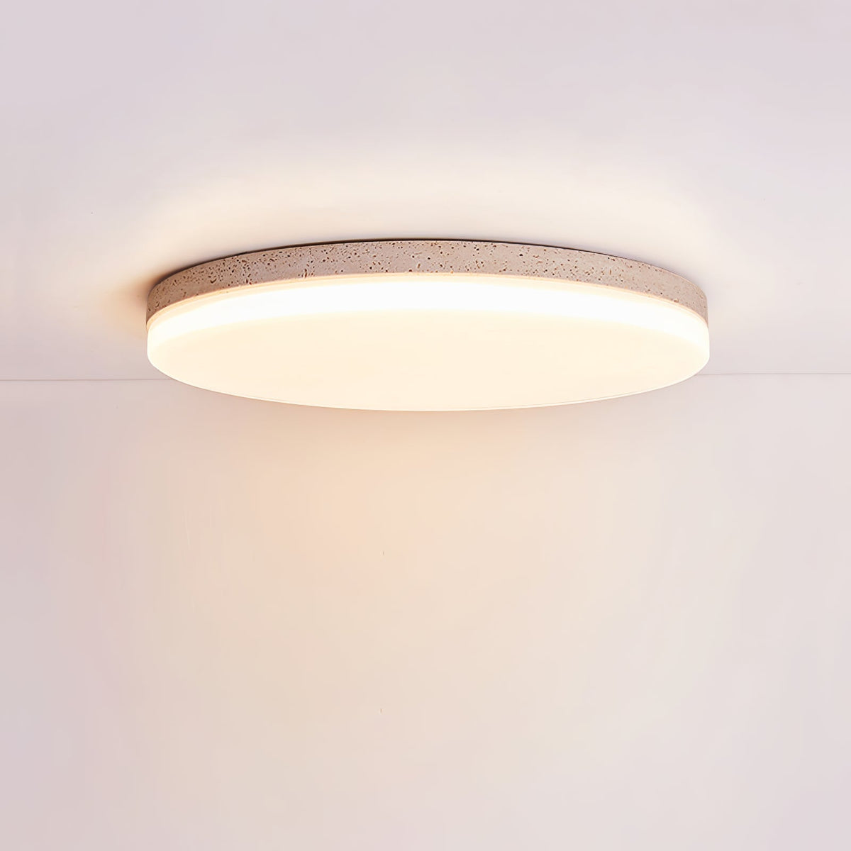Sloane plafondlamp in geel travertin