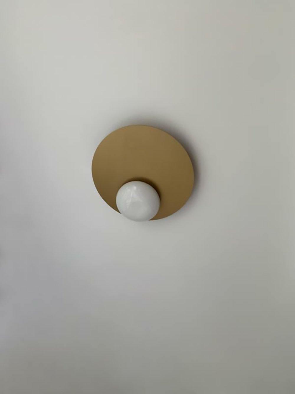 Ivsolion moderne minimalistische wandlamp met schuin glas