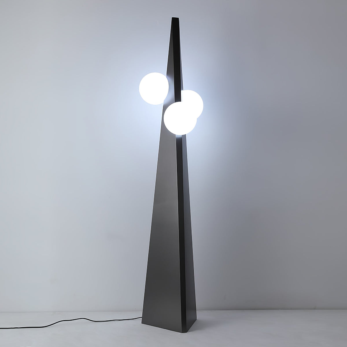 Lymarora sculpturale vloerlamp