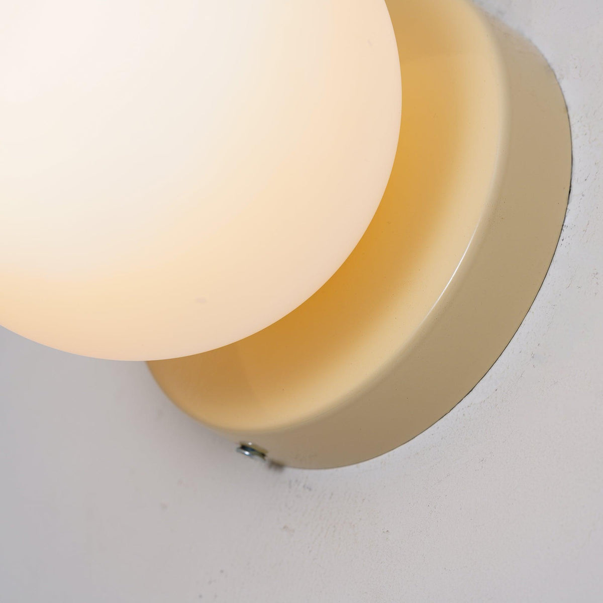Oreloraria wandlamp