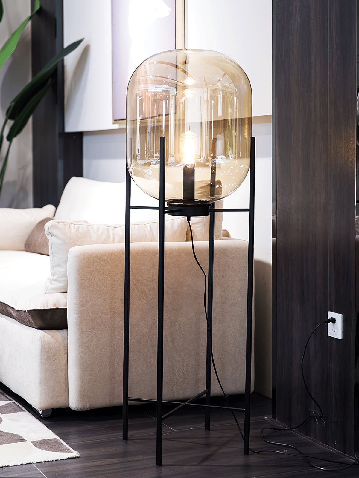 Liorivelia industriële vloerlamp van glas