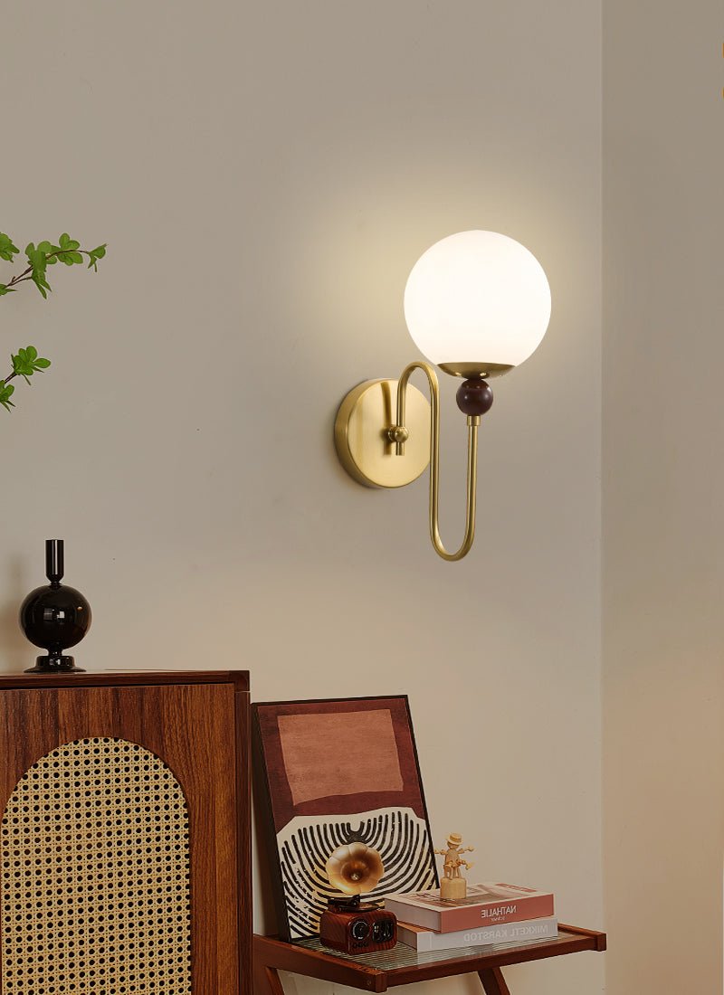 Jorvyn wandlamp met lusarm