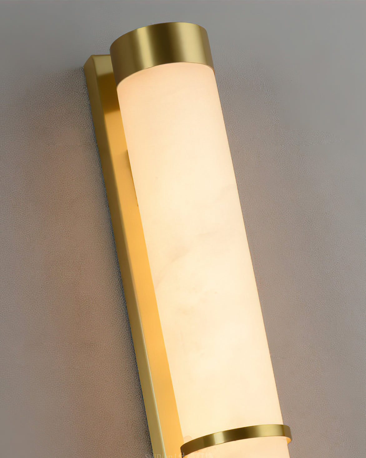 Eirarelle albasten wandlamp
