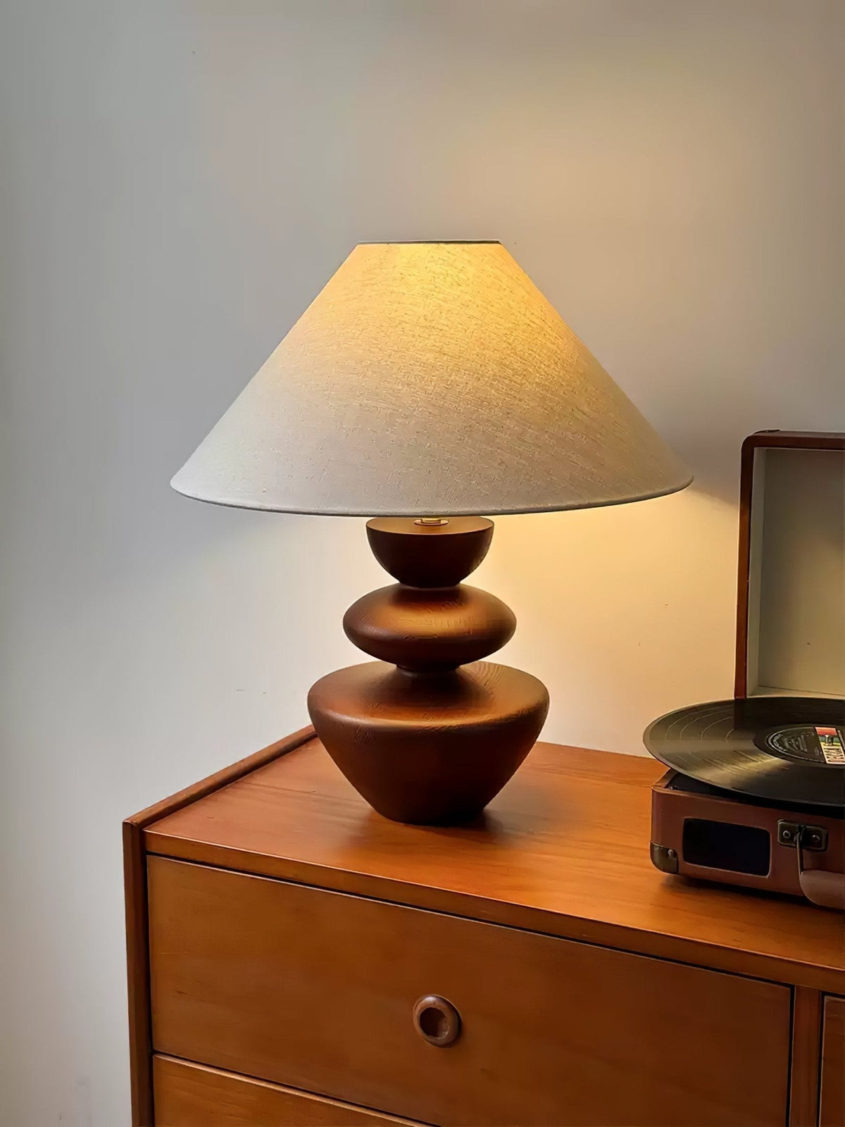 Joanne Vintage tafellamp van donker walnoot hout