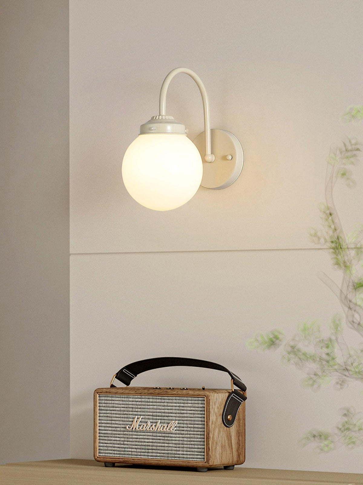 Zomareth Orb wandlamp met glazen oppervlak