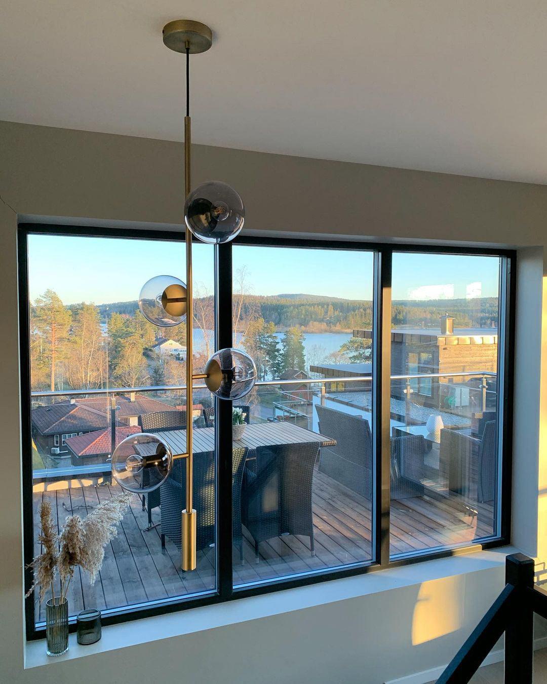 Erevia Moderne hanglamp van messing met glas