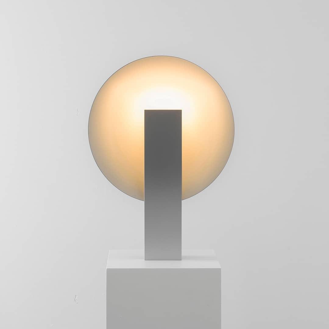 Cis minimalistische tafellamp