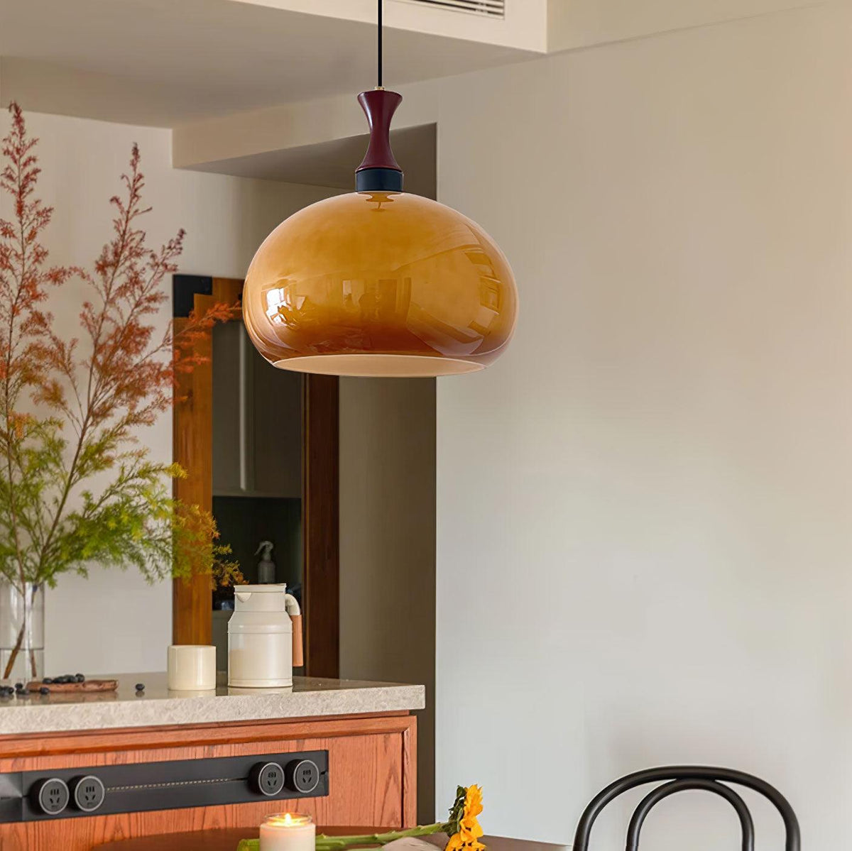 Gyls Moderne hanglamp van hout en glas in minimalistisch ontwerp