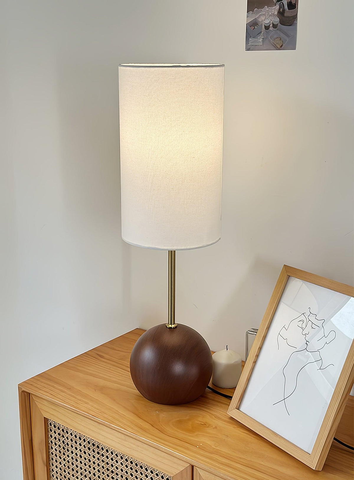 Sylivira tafellamp van walnoothout