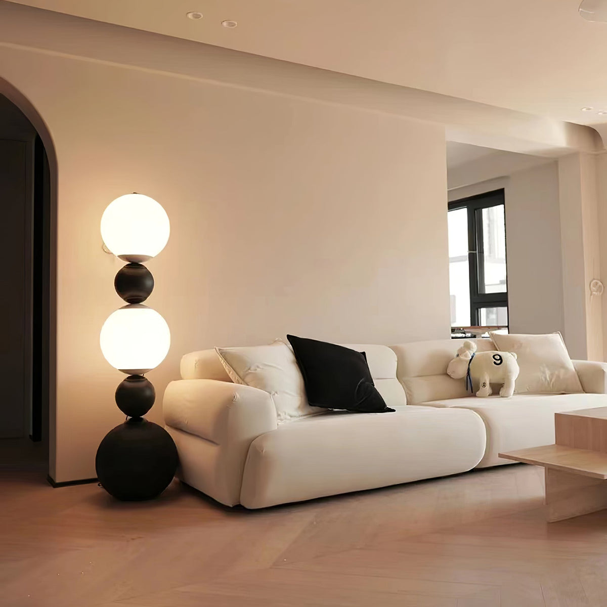 Ervynel vloerlamp zwart bolvormig minimalistisch woonkamer