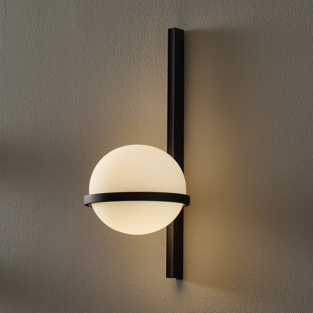 Olthaarae wandlamp van acryl