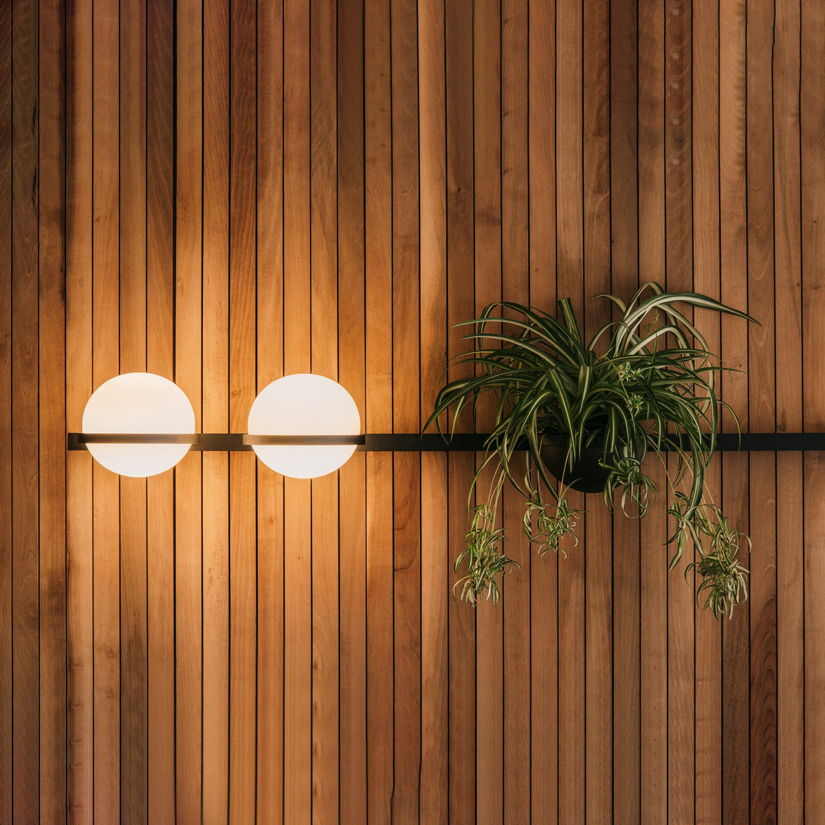 Suren Buitenwandlamp