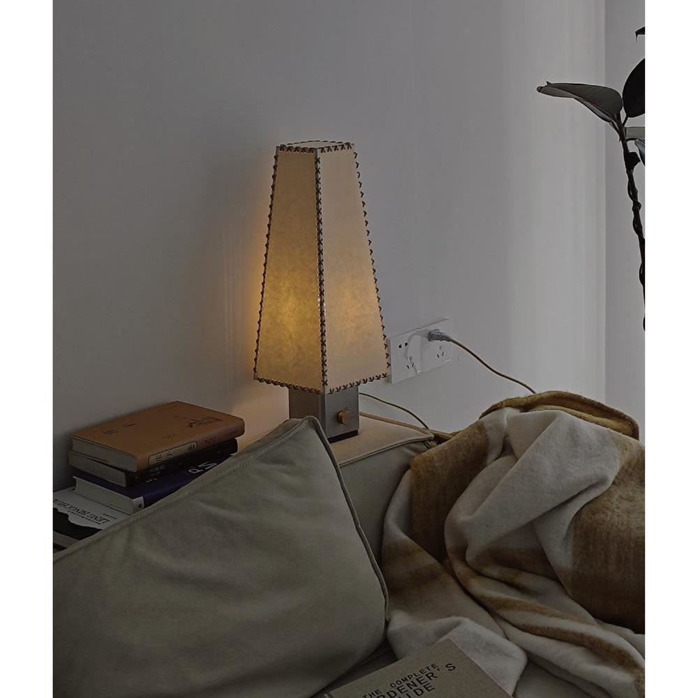 Stitcher tafellamp