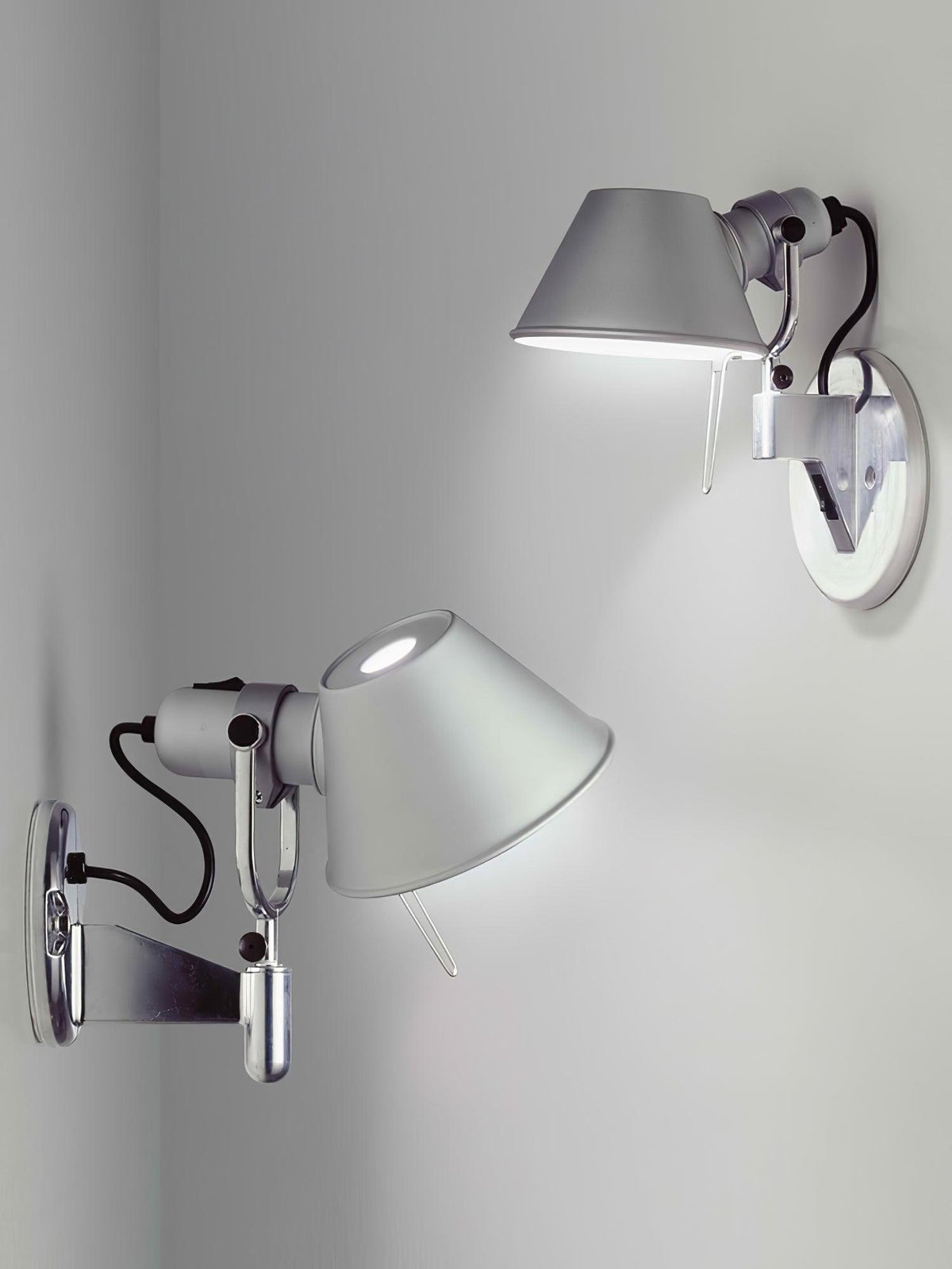 Nyliraris unieke vintage industriële wandlamp
