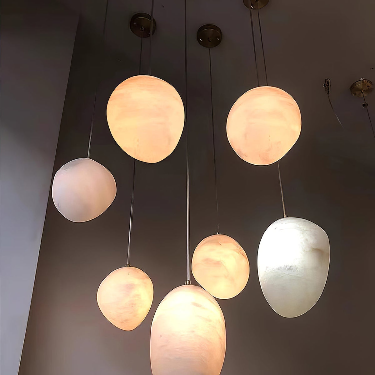 Nivisaya kiezelvormige albasten hanglamp