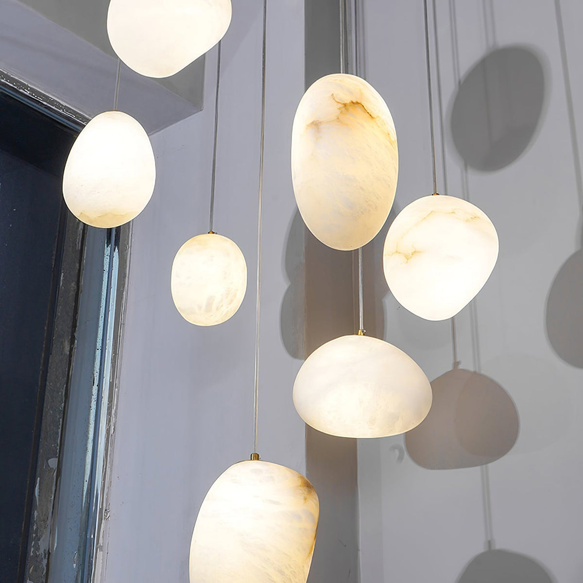 Nivisaya kiezelvormige albasten hanglamp