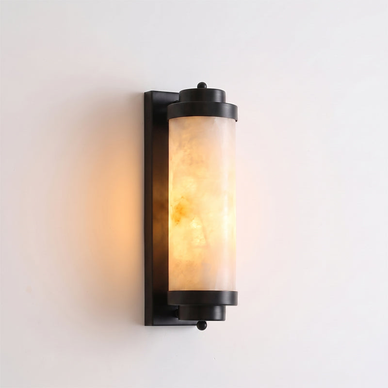 Veluella wandlamp