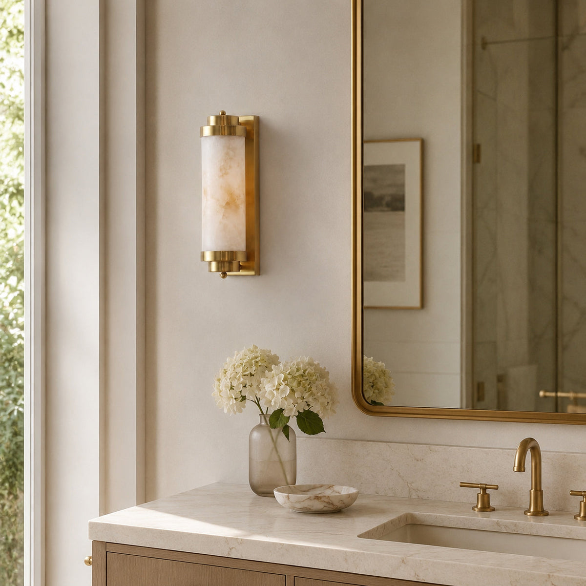 Veluella wandlamp