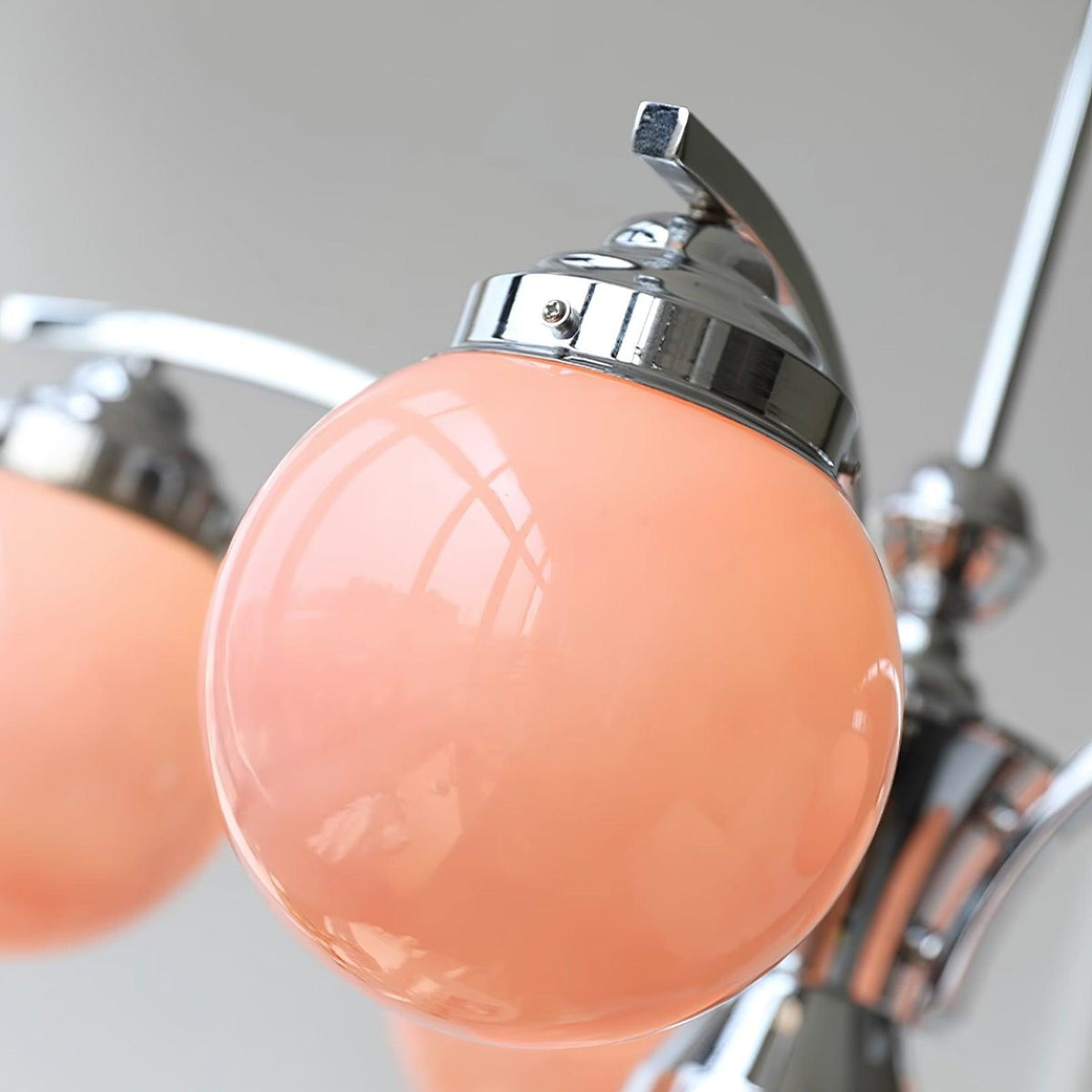 Lioreena Kroonluchter met Roze glas