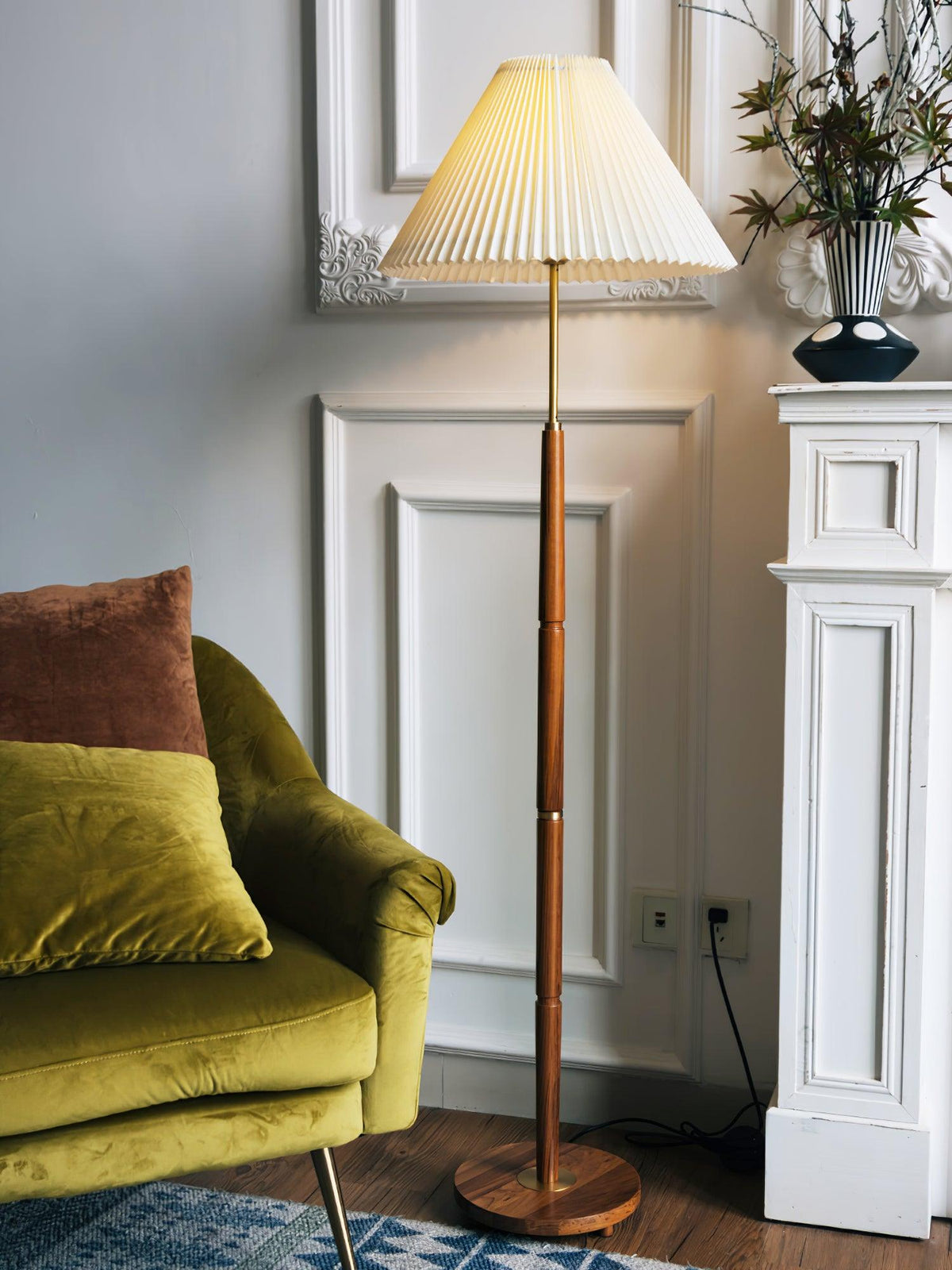 Syleina Minimalistische vloerlamp van massief hout