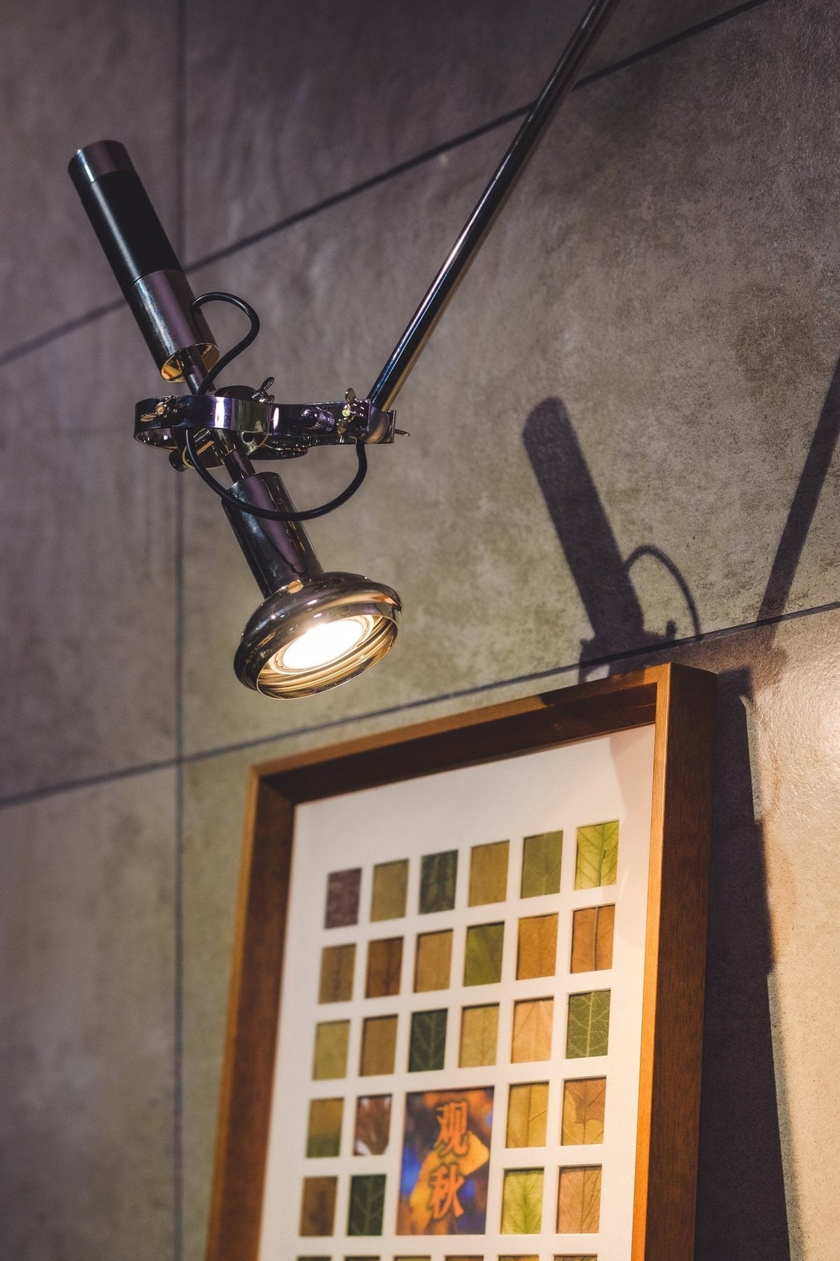 Perv wandlamp met lichtstraal