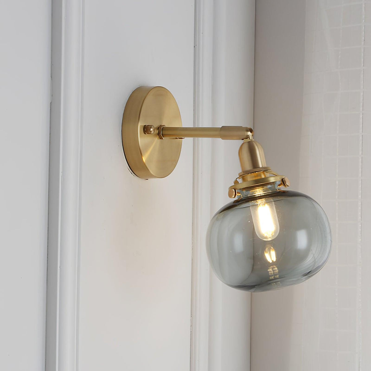 Riverine wandlamp