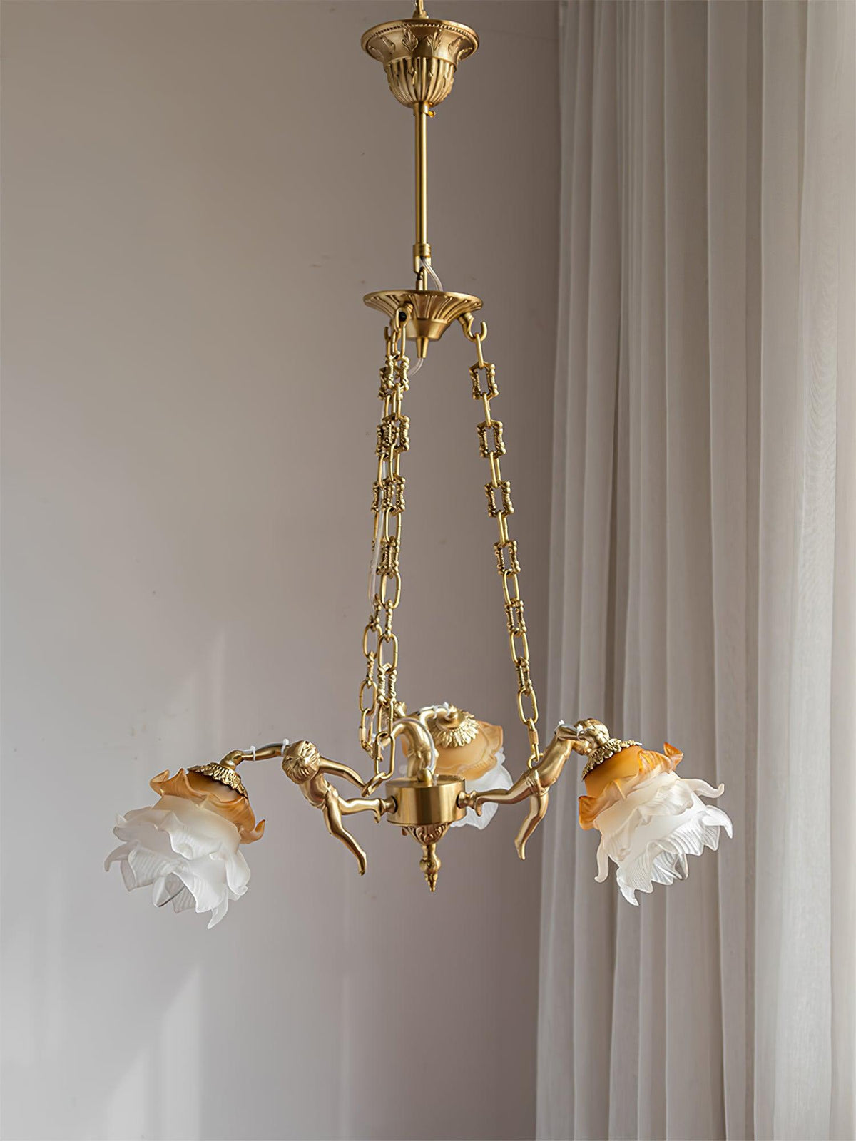 Solisira kroonluchter messing vintage bloemmotief
