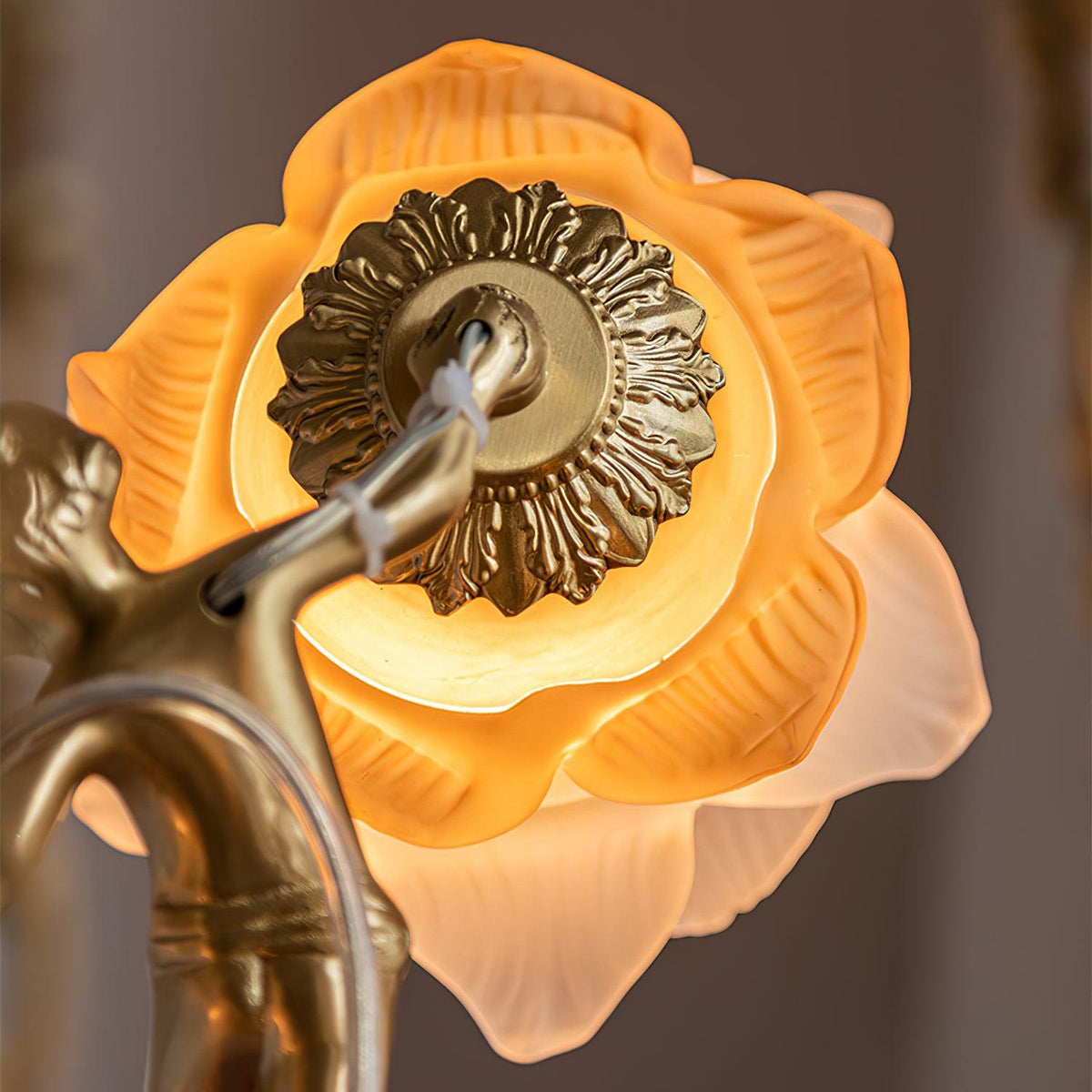 Solisira kroonluchter messing vintage bloemmotief
