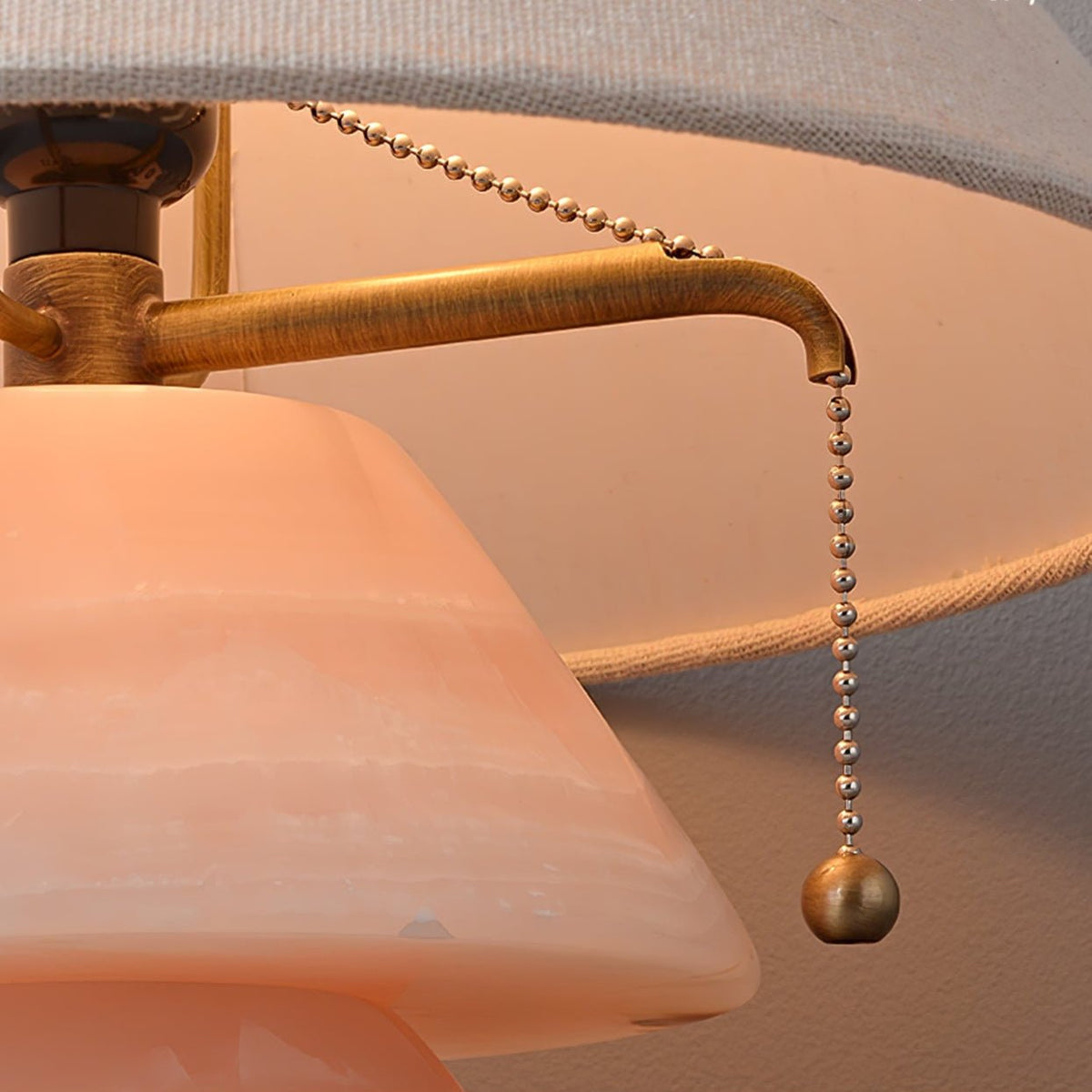 Pyramid Retro marmeren tafellamp