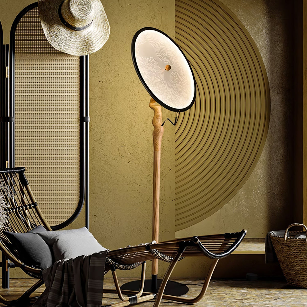 Evliriel vloerlamp van hout