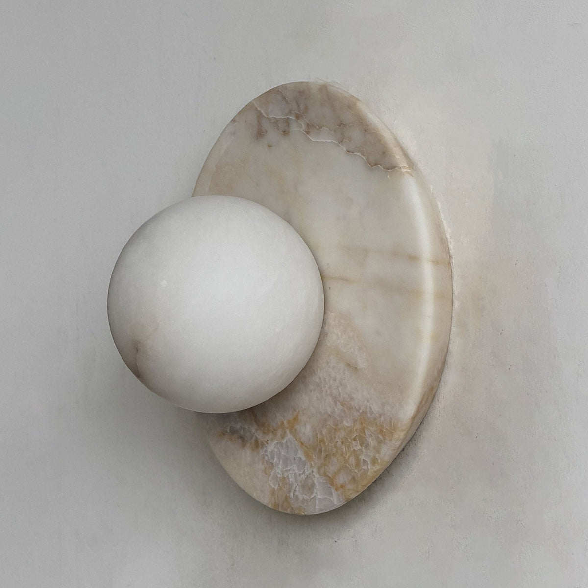 Orelirelia wandlamp