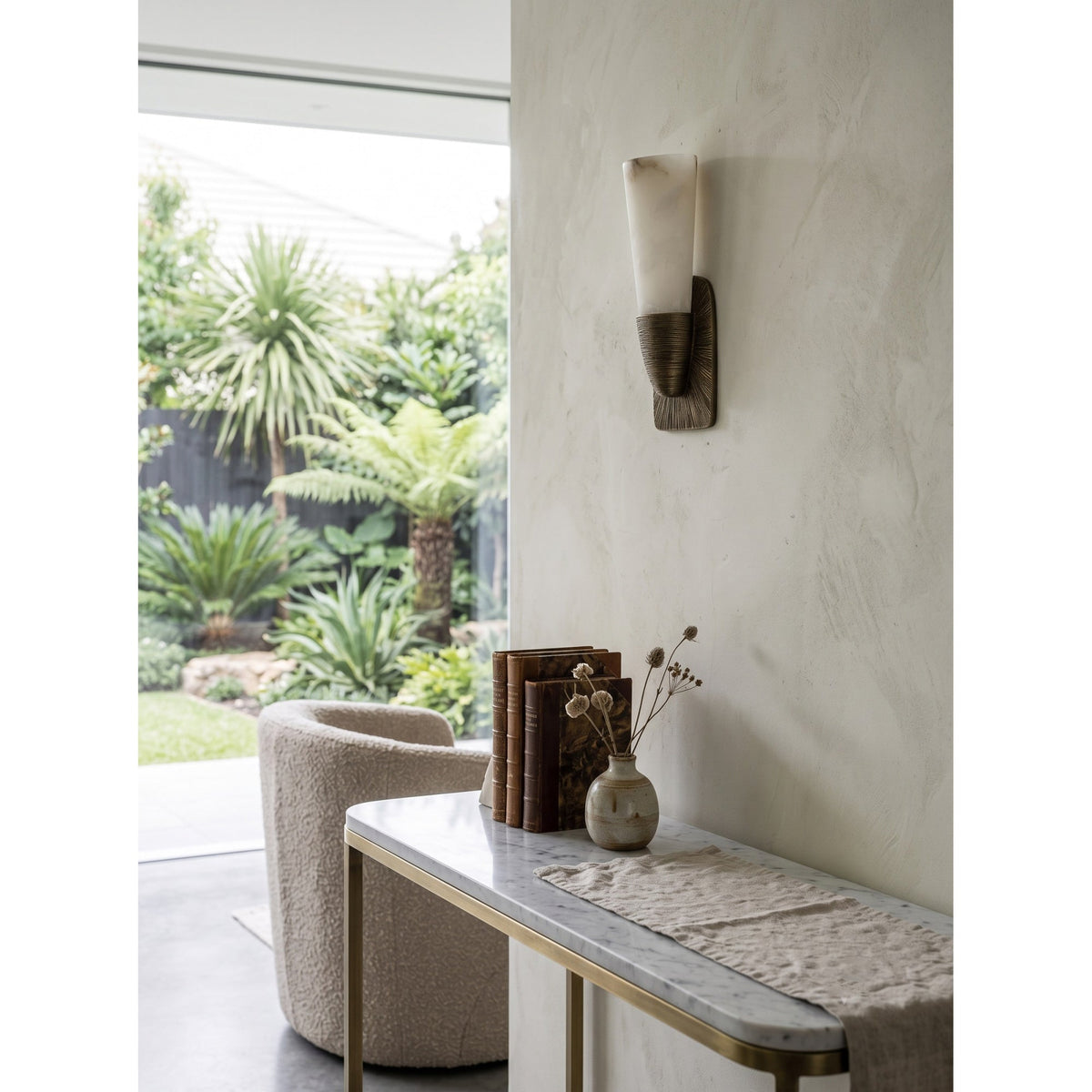 Sorenaine wandlamp