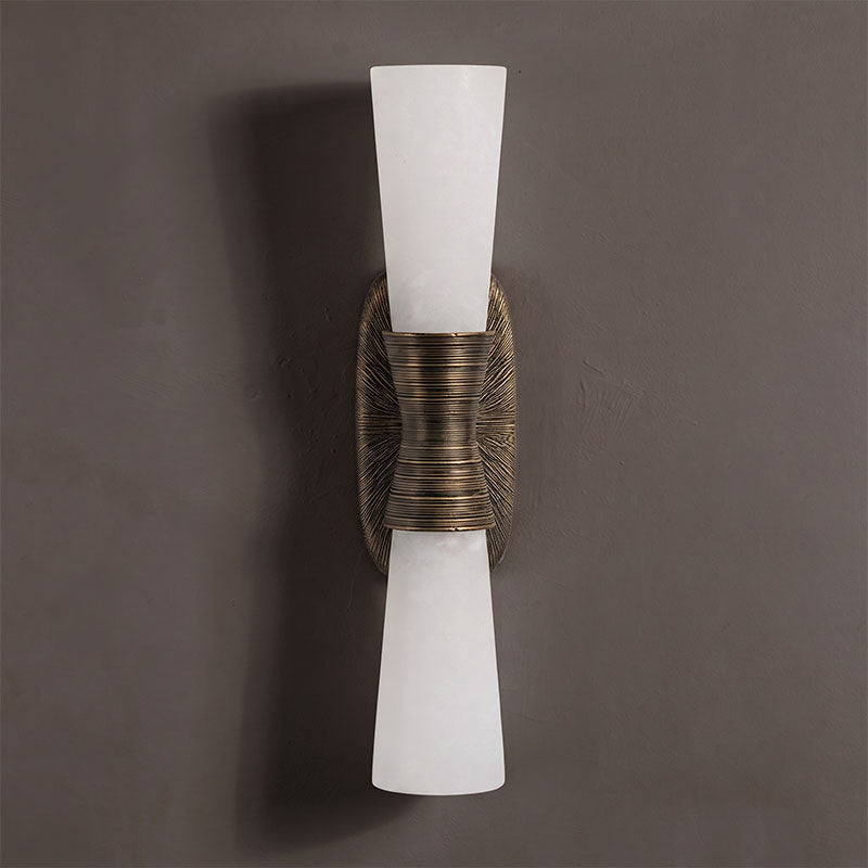 Sorenaine wandlamp