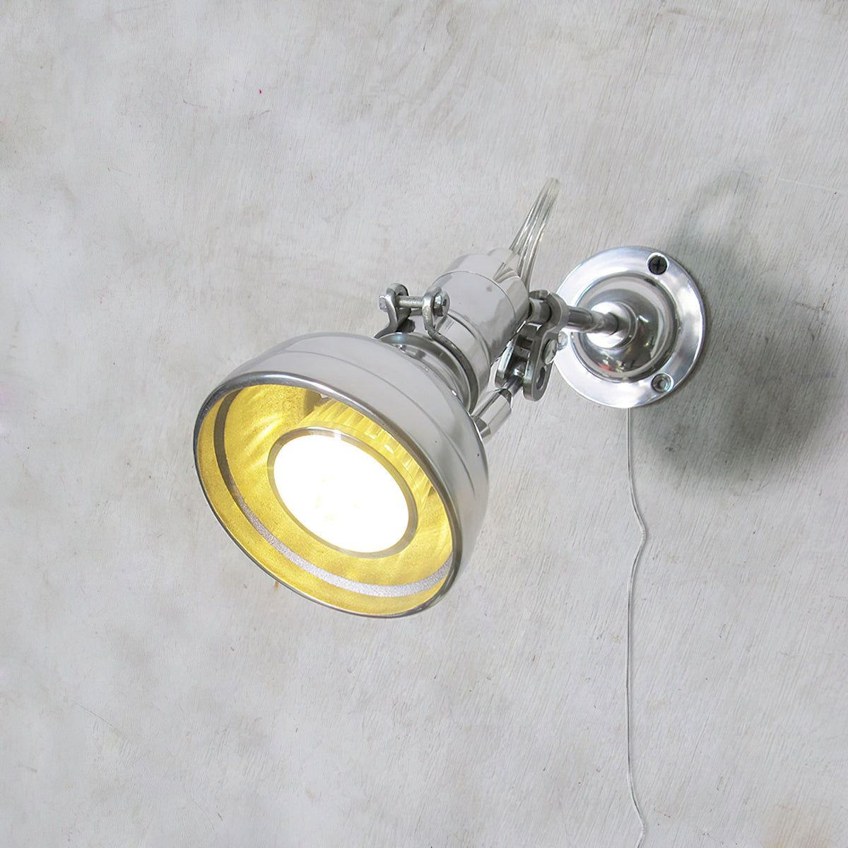 Elaaise wandlamp