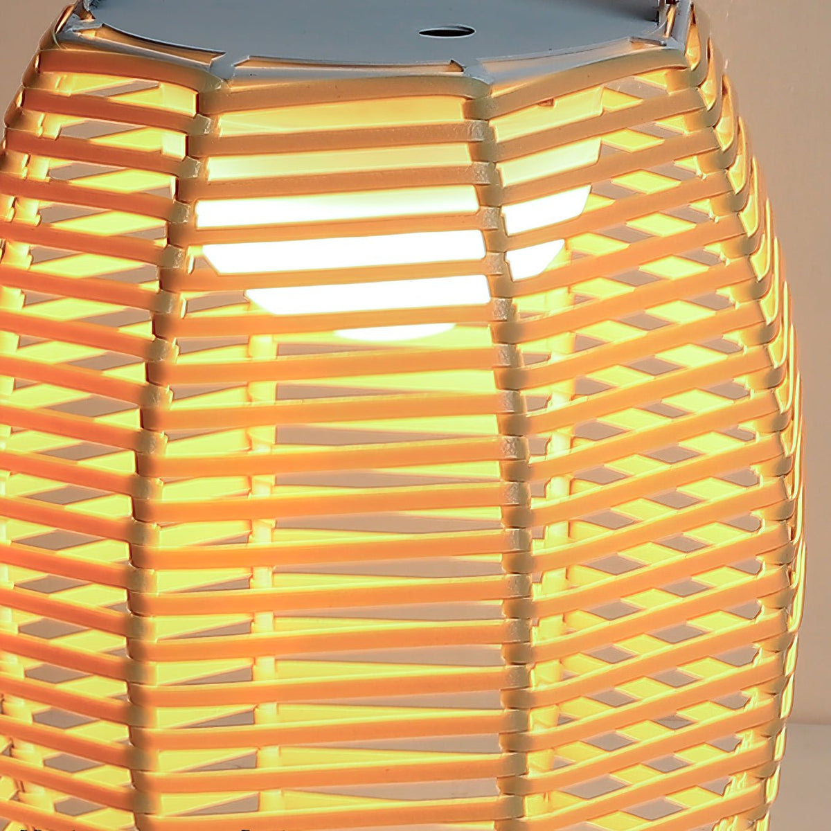 Olraeil Rotan vloerlamp