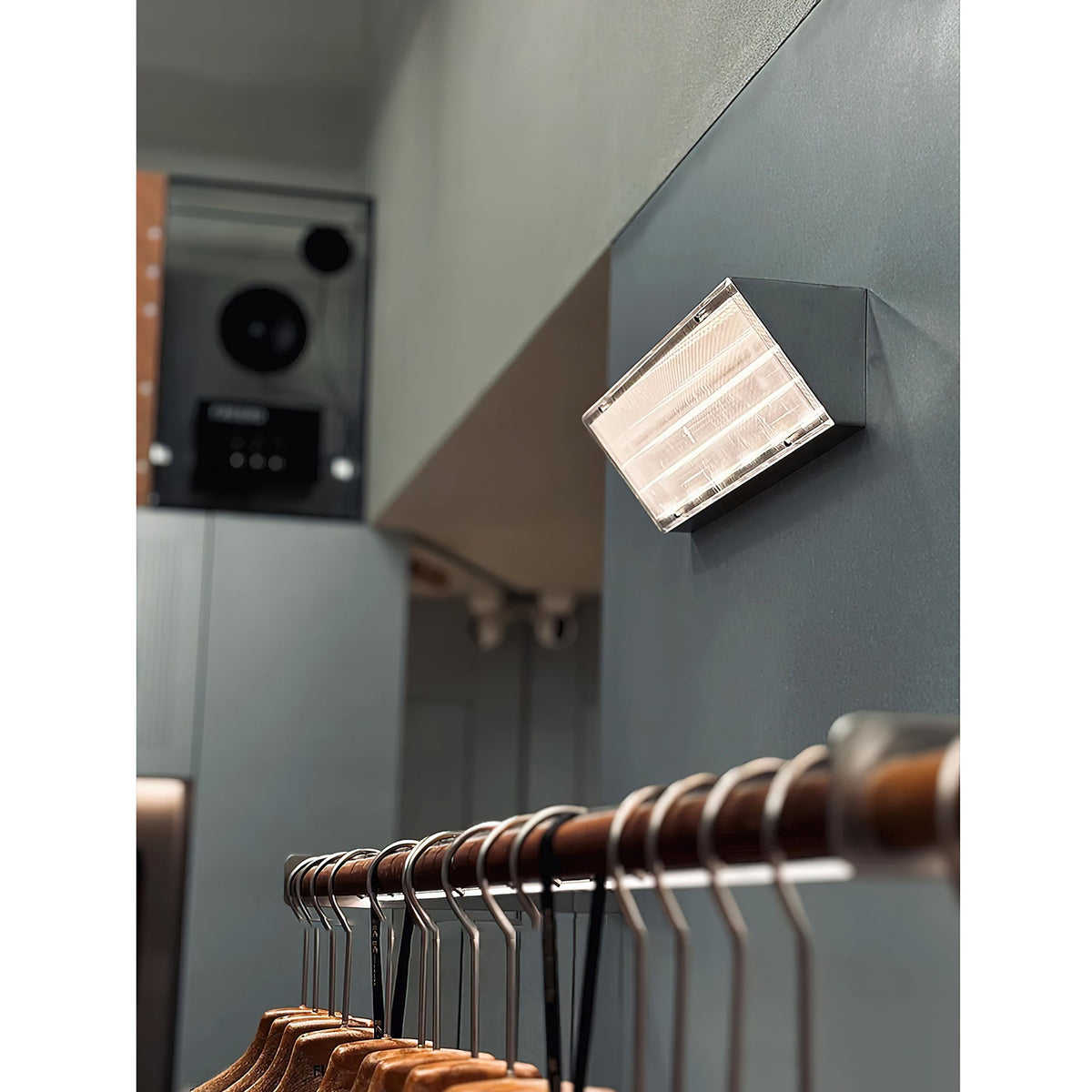 Recbox wandlamp chroom minimalistisch